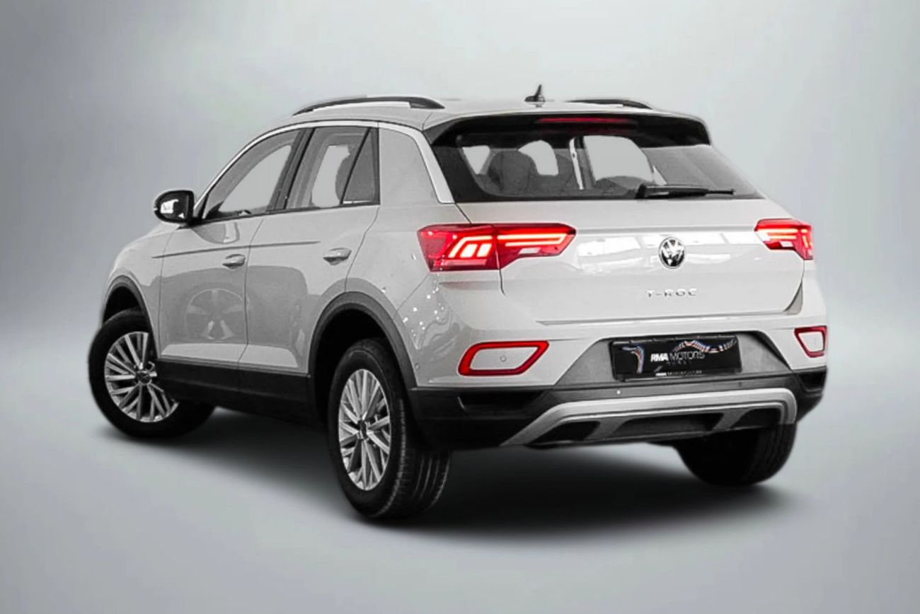 Used Volkswagen T-ROC Life 1.5L 2024 for sale in Dubai - 897265