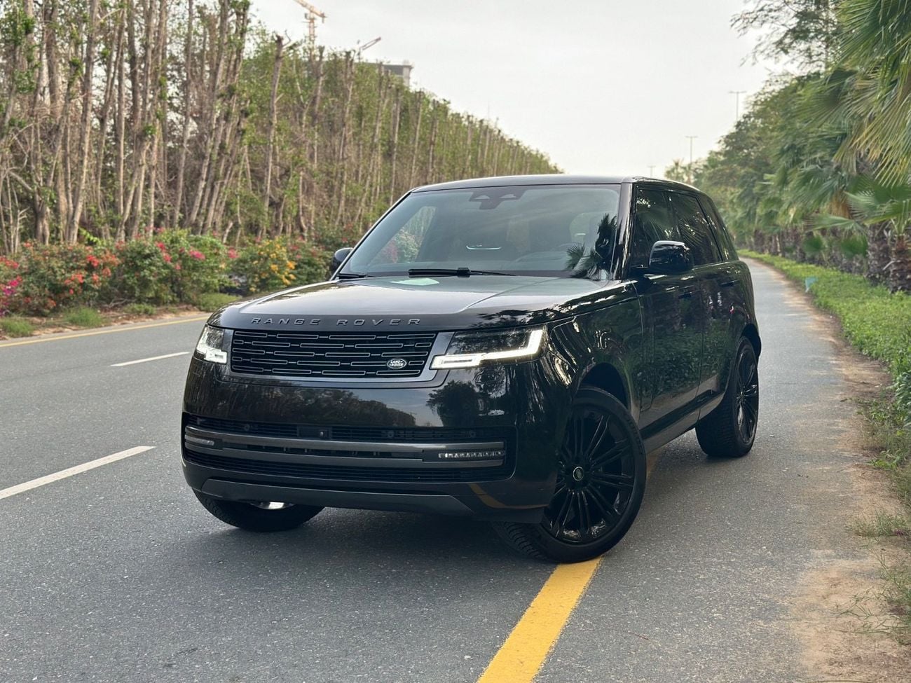 Land Rover Range Rover Autobiography P400 3.0L | 2024 | Diesel V6 | Low Mileage | Perfect Condition