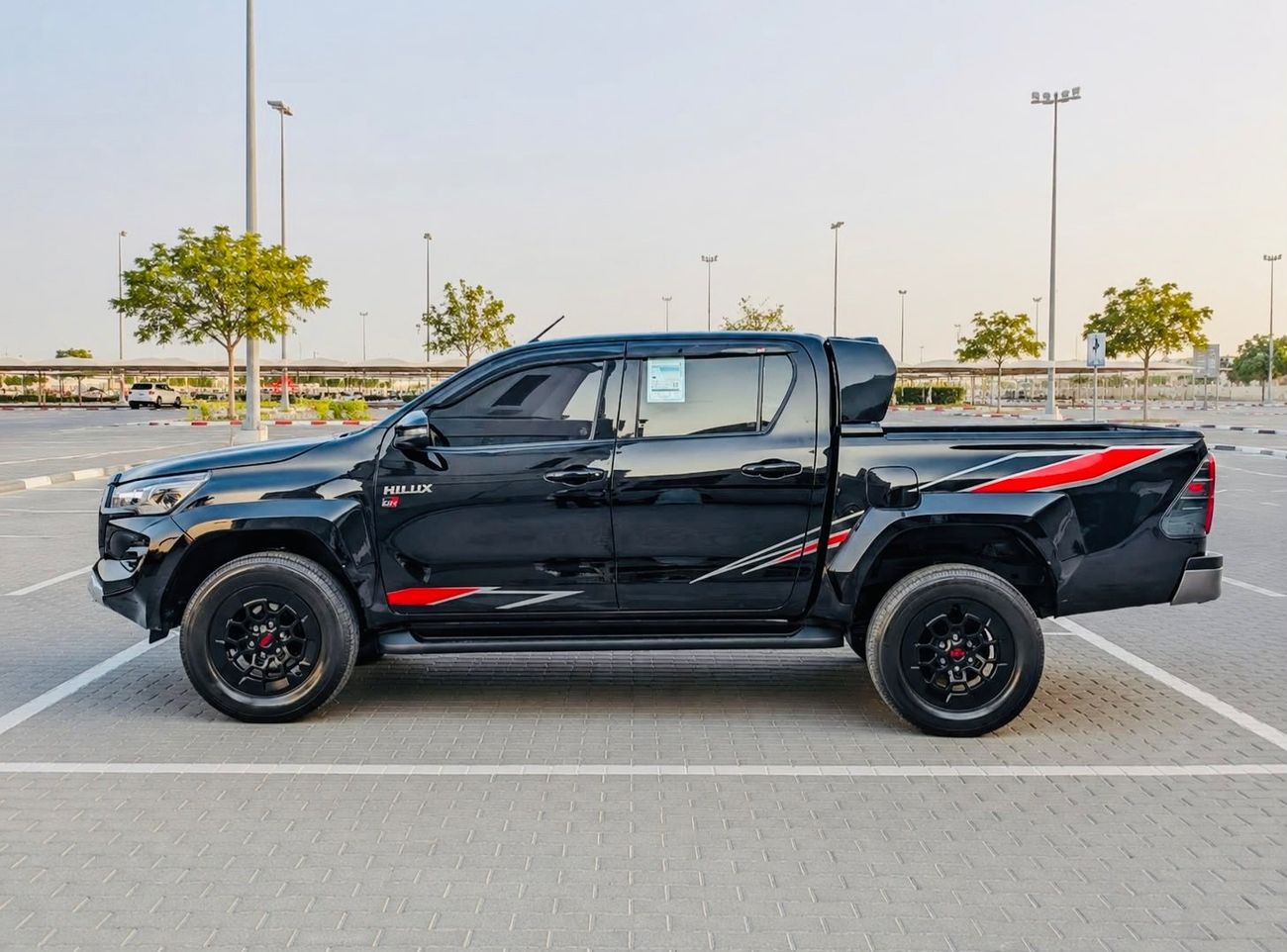 Toyota Hilux Toyota Hilux pickup 2021 GR SPORT 2.7 V4