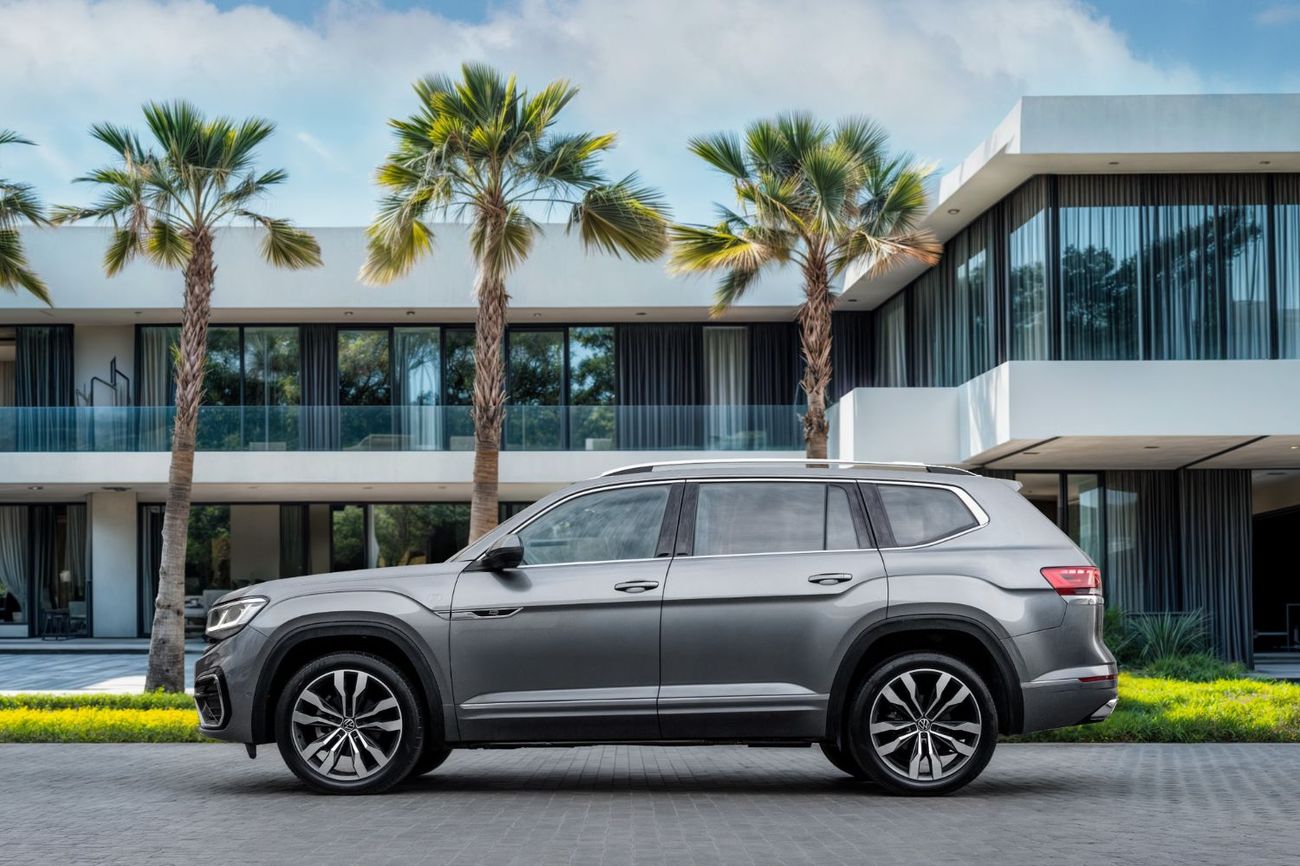 Volkswagen Teramont R-Line | 3,330 P.M | 0% Downpayment | Immaculate Condition!