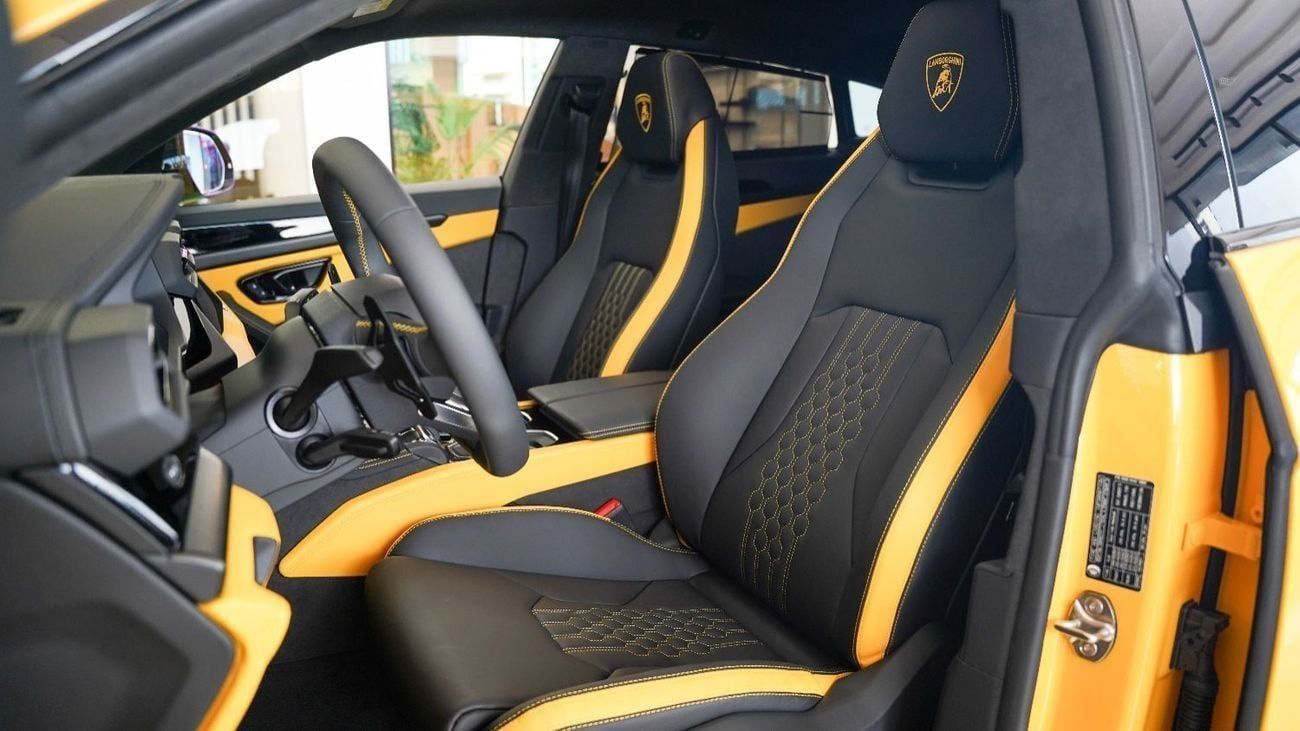 لامبورغيني اوروس Lamborghini Urus SE | 2025 (3 Years Warranty Available)