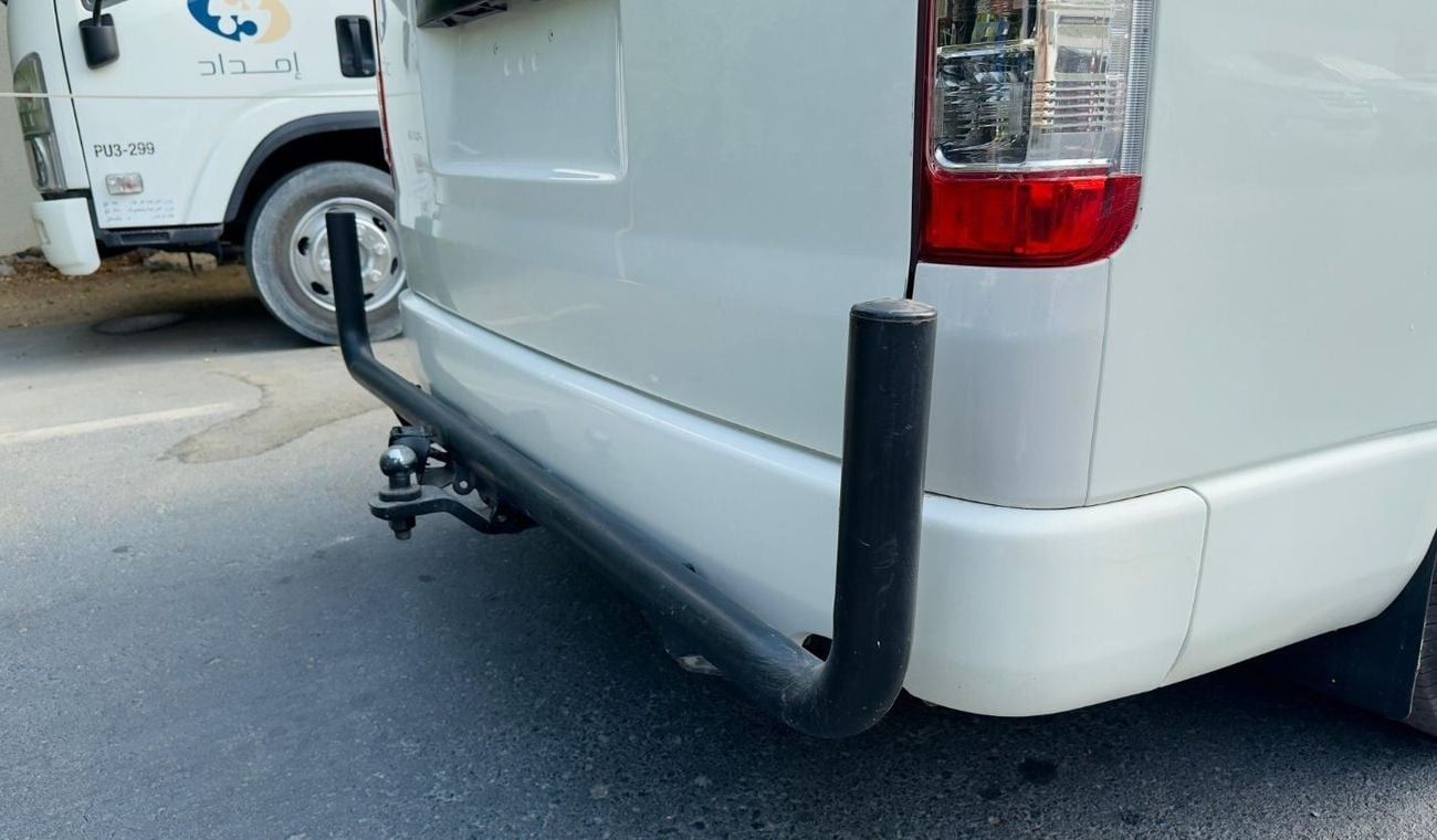 Toyota Hiace EXCELLENT CONDITION | RHD | 2016 | 3.0L DIESEL ENGINE | (AT) | 14 SEATERS