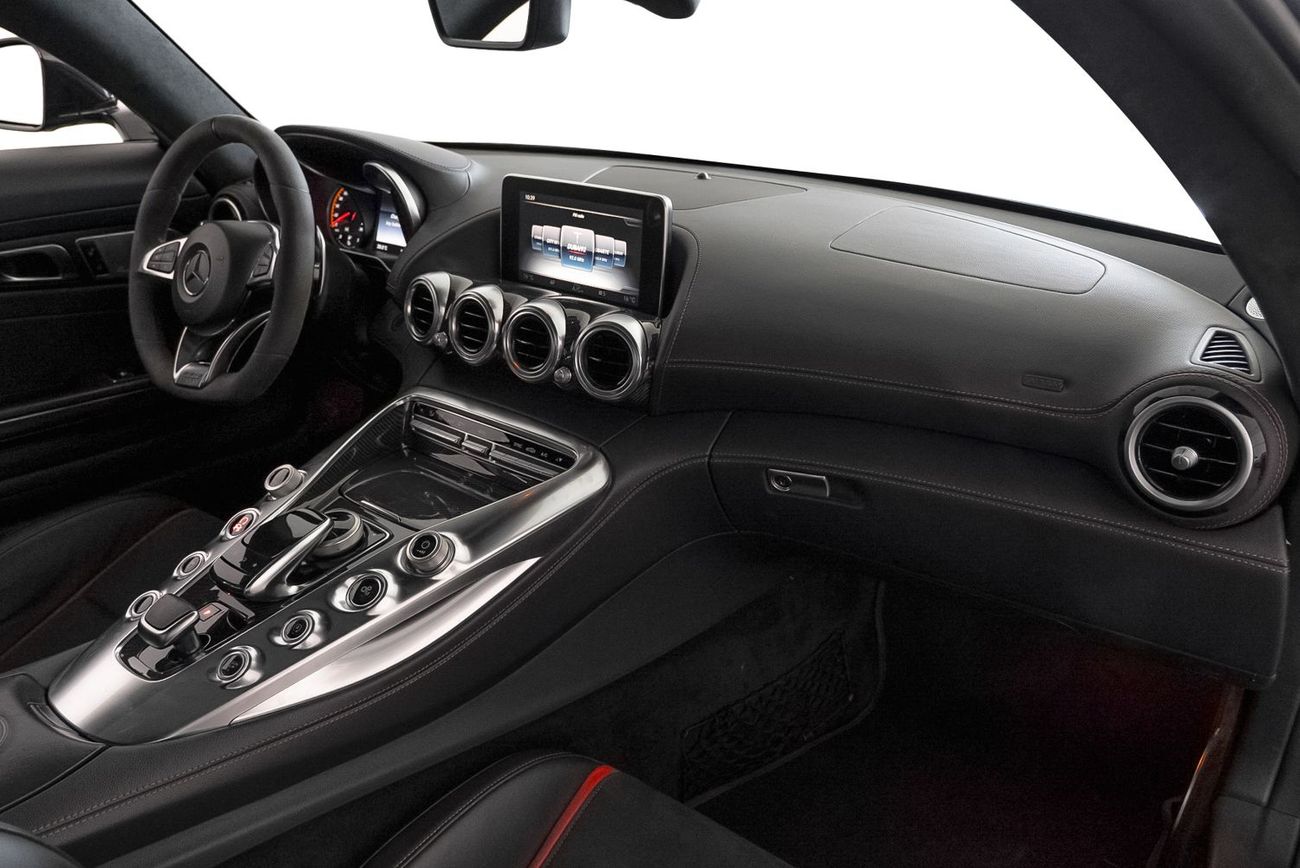 مرسيدس بنز AMG GT S