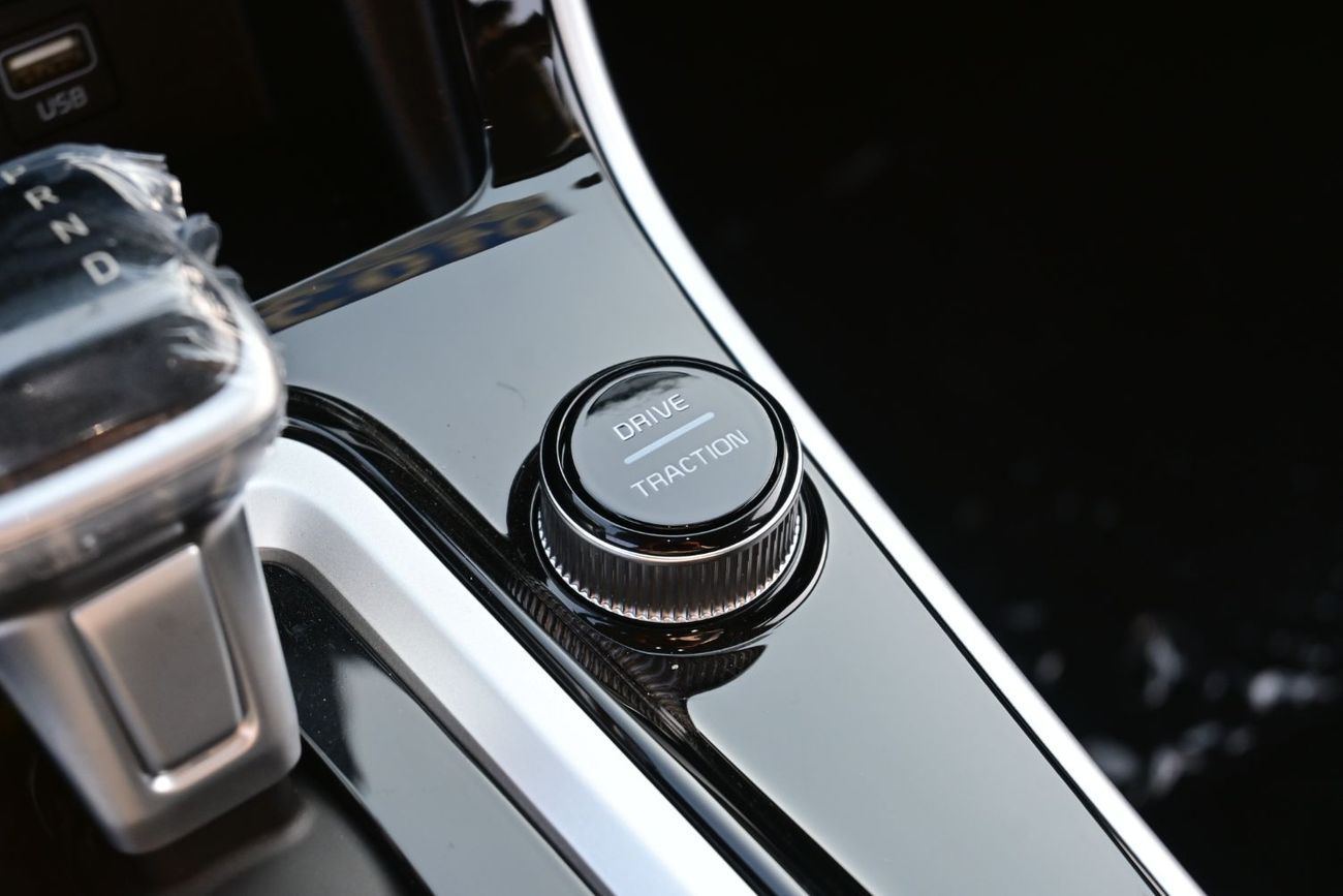 Kia Seltos Kia Seltos 1.5L Petrol, Color White, Model 2025