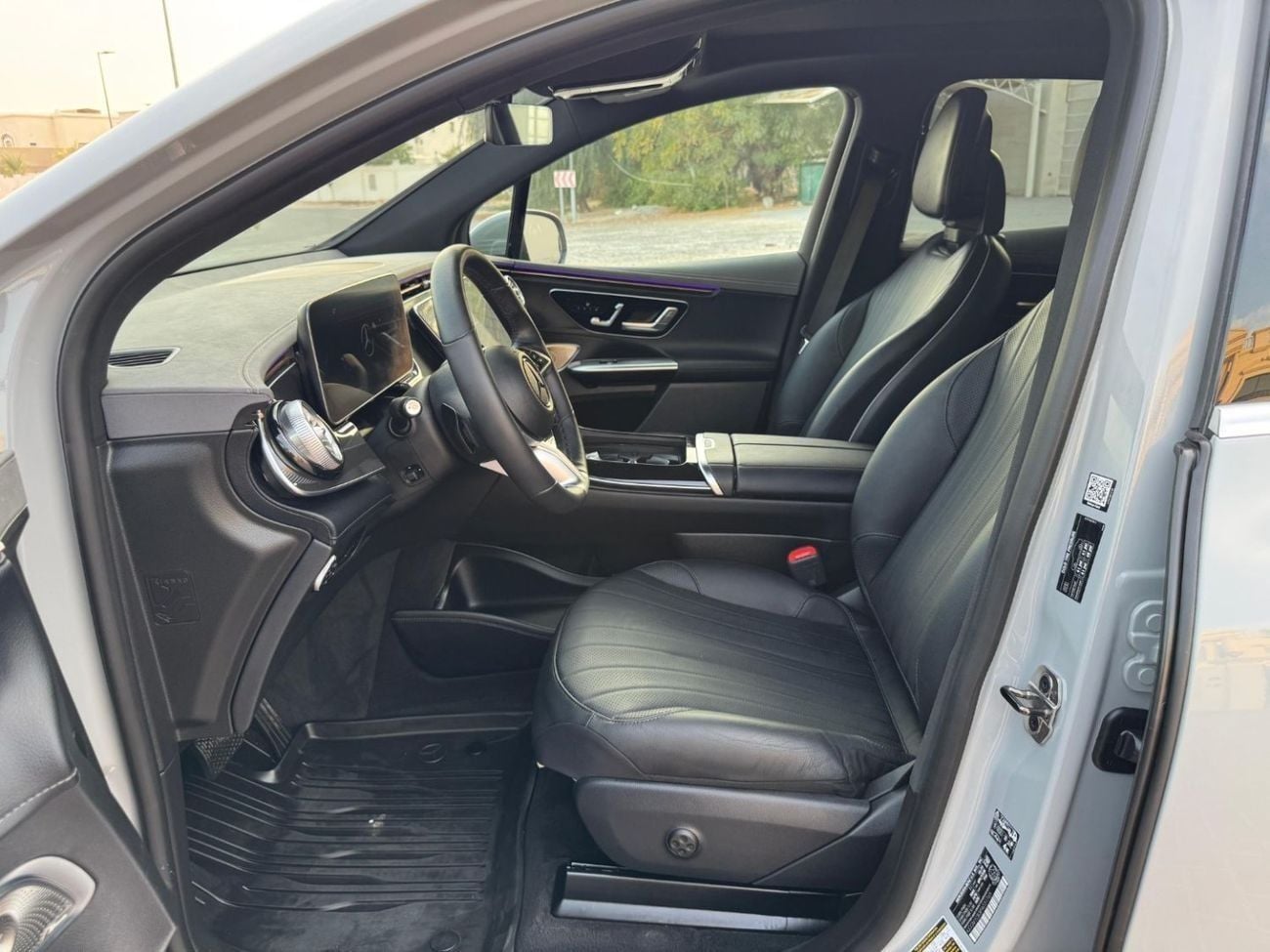 مرسيدس بنز EQE 350 SUV MERCEDES-BENZ EQE 350 SUV | 4 MATIC, FULL OPTION | FOR UAE +10% VAT & CUSTOMS