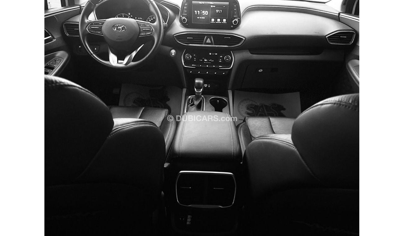 Hyundai Santa Fe Banking facilities without the need for a first payment