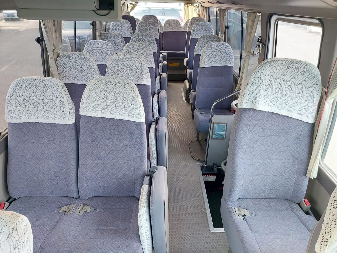 Toyota Coaster TOYOTA COASTER BUS RHD 2013 MODEL 4.0 L DIESEL AUTOMATIC(PM05719)