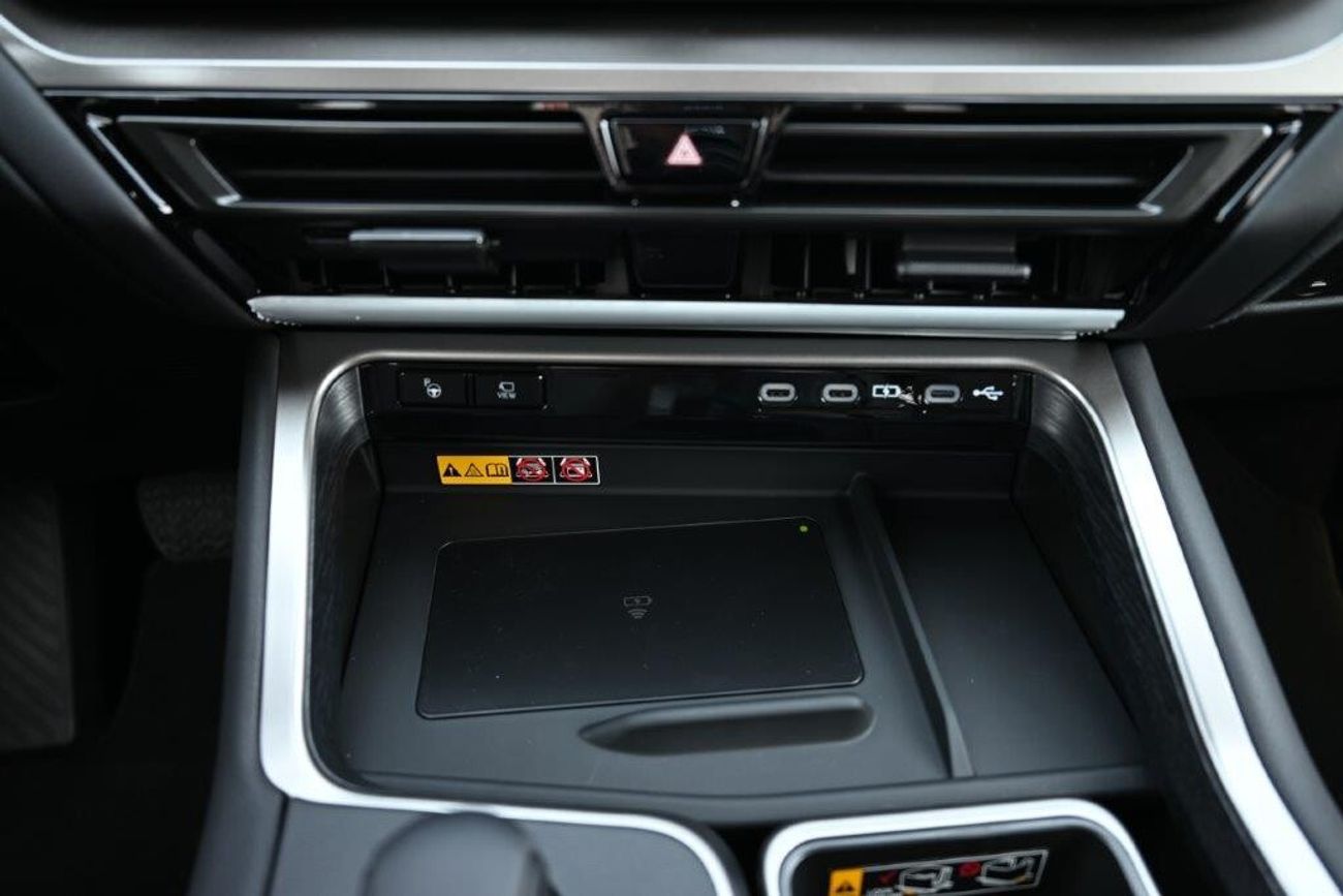 Lexus TX 350 EXECUTIVE 6-Passenger