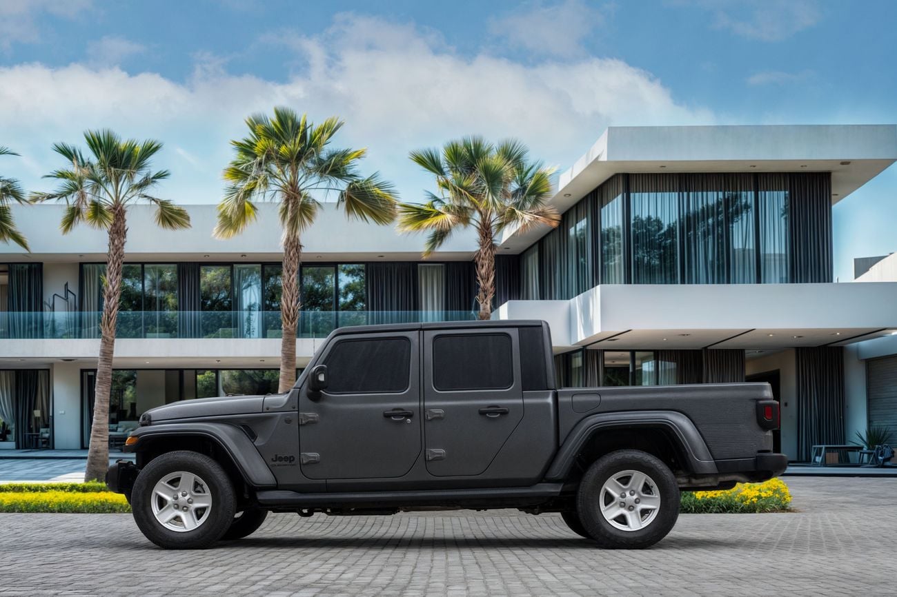 جيب جلادياتور Gladiator Sport | 2,350 P.M | 0% Downpayment | Jeep History!
