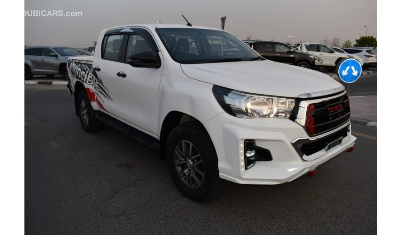 تويوتا هيلوكس TOYOTA HILUX PICK UP DIESEL manual gear 2017 WHITE RIGHT HAND DRIVE