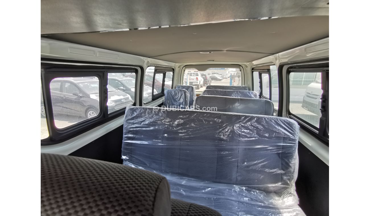 Toyota Hiace Standard ROOF MANUAL TRANSMISSION 2020 MODEL 15 SEATS 2.7L ENGINE ONLY FOR EXPORT VERY GOOD PRICE...