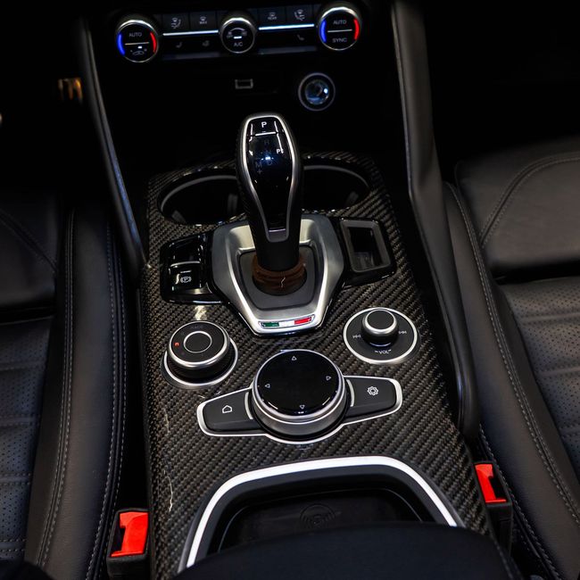Alfa Romeo Giulia QUADRIFOGLIO, миниатюра 27