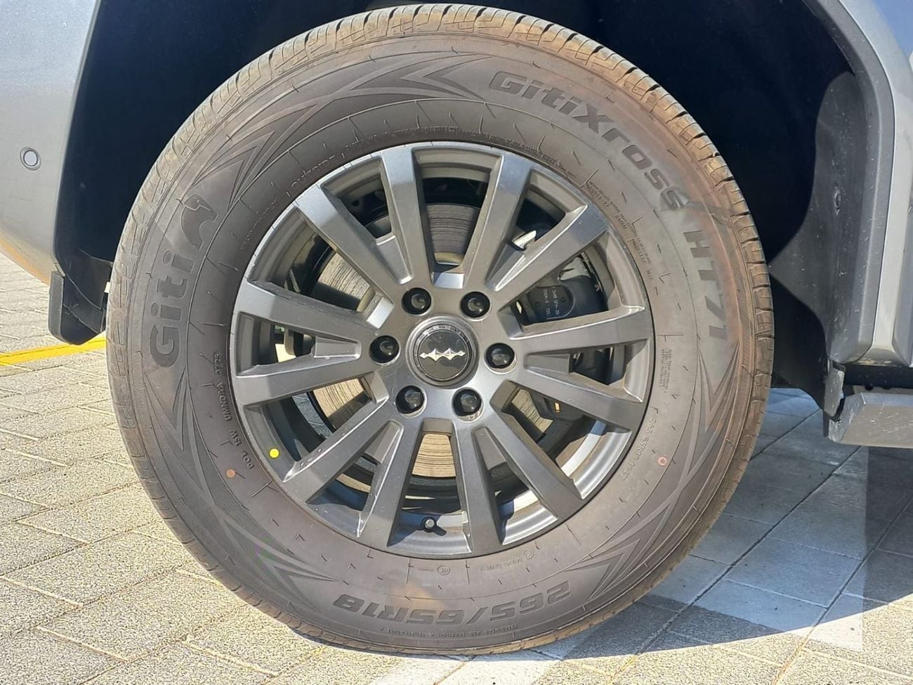 بي واي دي ليوبارد 5 STD (NON GCC)