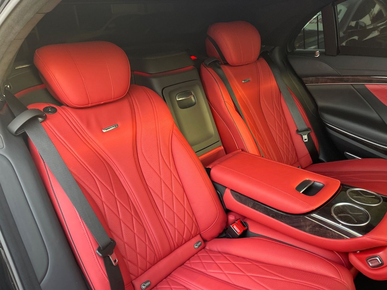 مرسيدس بنز S 63 AMG Std 5.5L