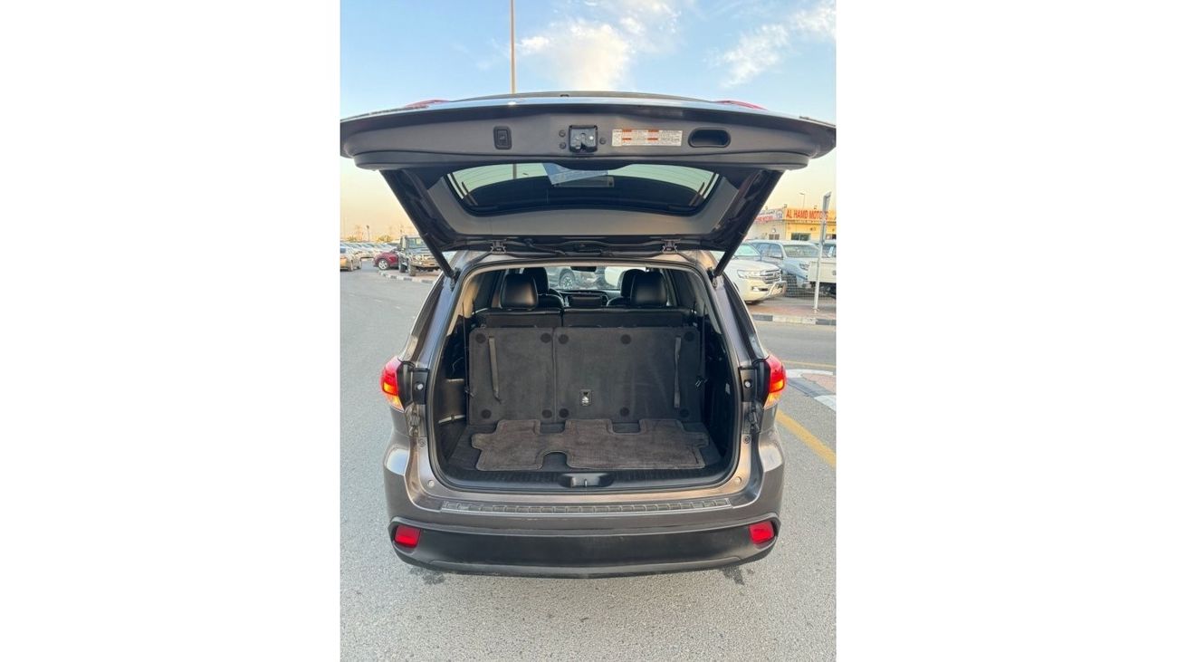 Toyota Highlander 2019 XLE LIMITED SUNROOF AWD 7 SEATS FULL OPTION