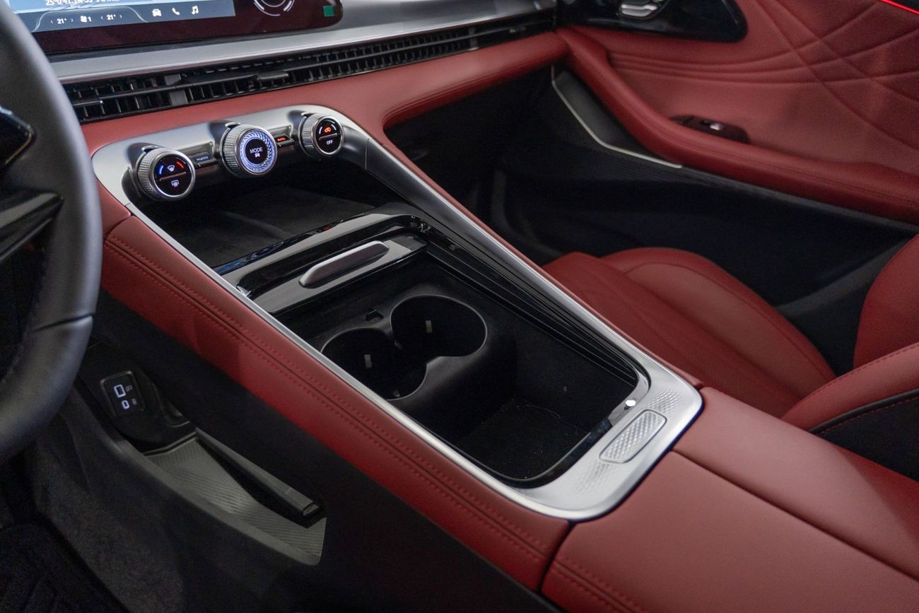 Exeed RX 2024 Exeed RX Comfort / 2.0L TGDI 7 Speed DCT Gearbox / 7 Year Exeed Warranty