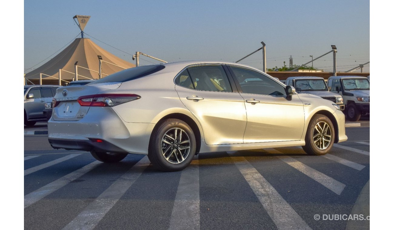 تويوتا كامري TOYOTA CAMRY 2.5L HYBRID SEDAN 2023 | PUSH START | FABRIC SEATS | DUAL ZONE AC | ALLOY WHEELS | AVAI