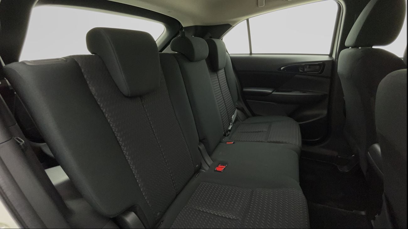 Mitsubishi Eclipse Cross GLX LOWLINE 1.5 | Zero Down Payment | Home Test Drive