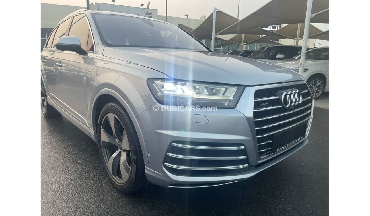 Audi Q7 45 TFSI quattro Luxury Plus Audi Q7 TFSI QUATTRO 45 SLINE _GCC_2016_Excellent Condition _Full option