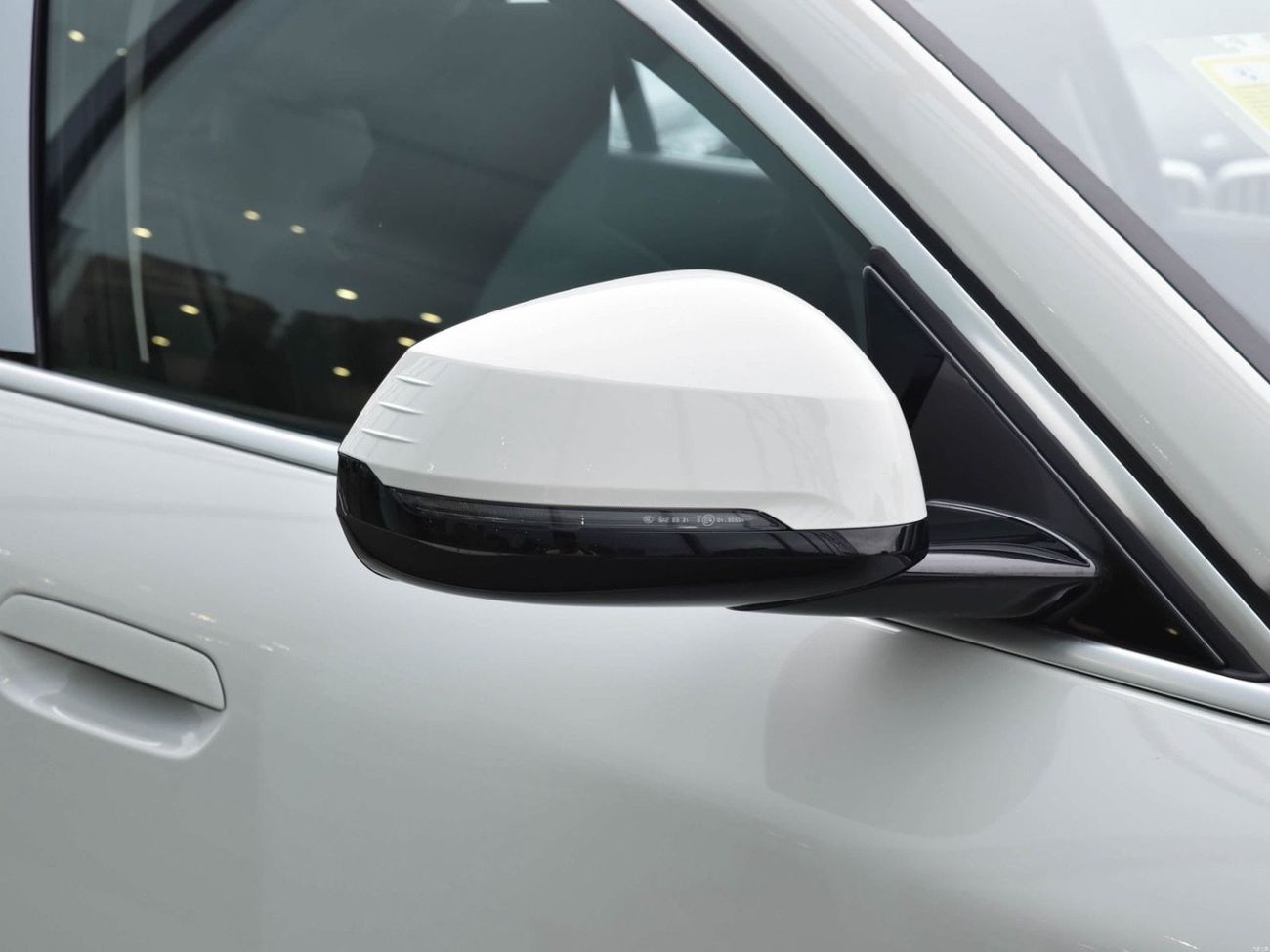 BMW X2 BMW X2 / Full / white , Tan ,grey /2026