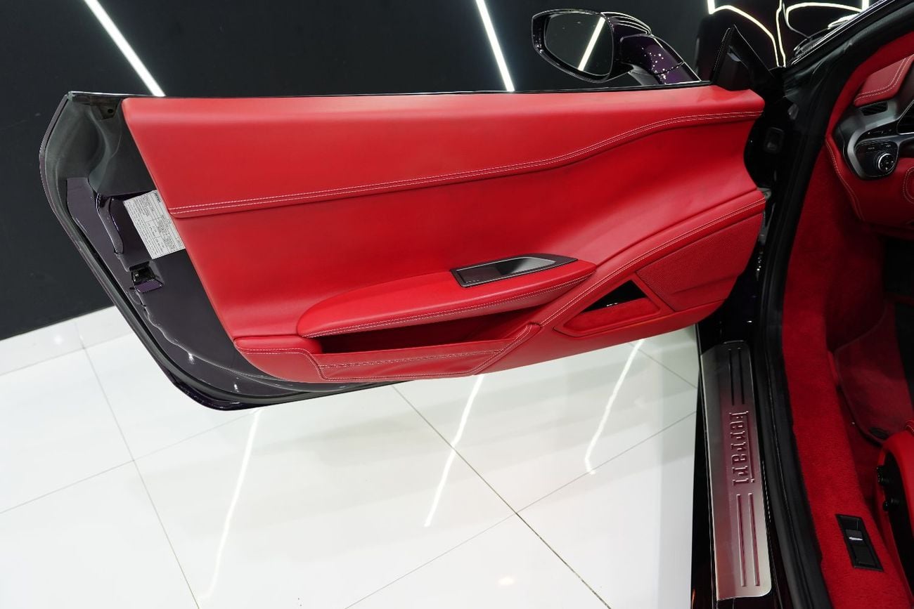 فيراري 458 إيطاليا Carbon Fiber Driver Zone + LEDs, GCC Specs!!