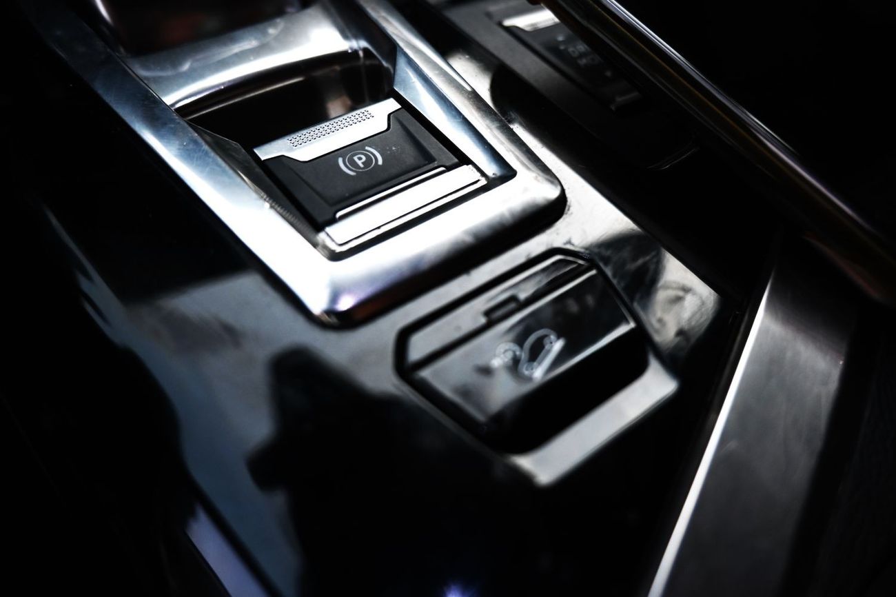 بيجو 3008 بيجو 3008 جي تي لاين 2023 خليجي بحالة ممتازة