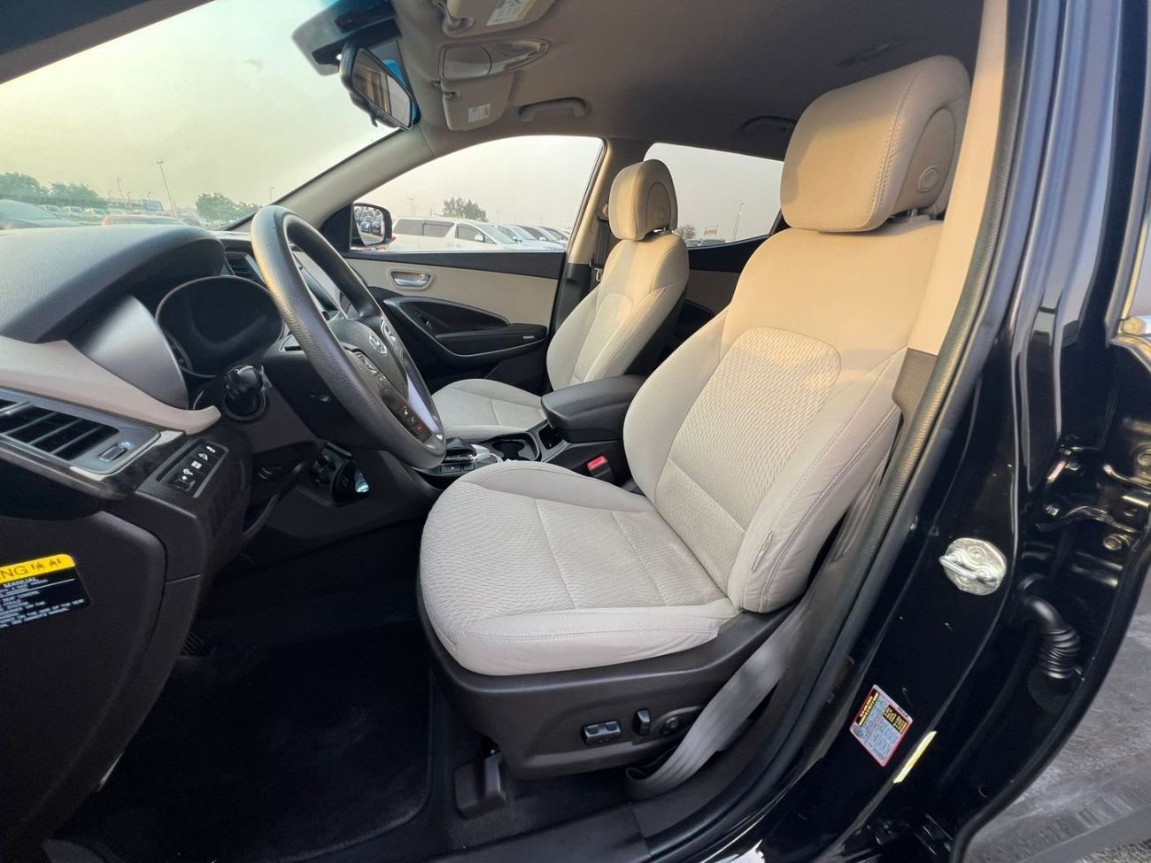 Hyundai Santa Fe 2018 Hyundai Santa Fe Sport 2.4L - V4 - REAR CAM - BIG SCREEN- PUSH START -