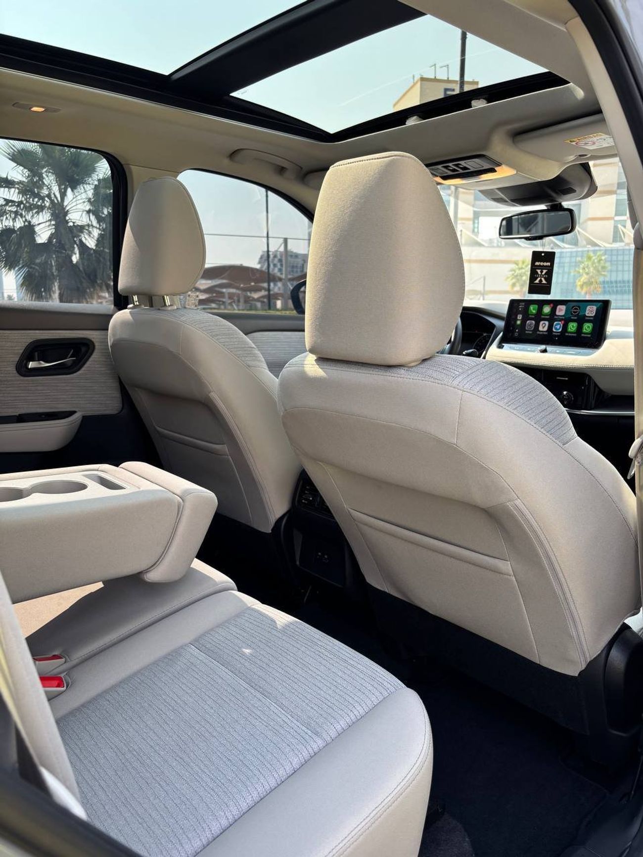 Nissan XTrail SV + OPT 4WD (7-Seater)