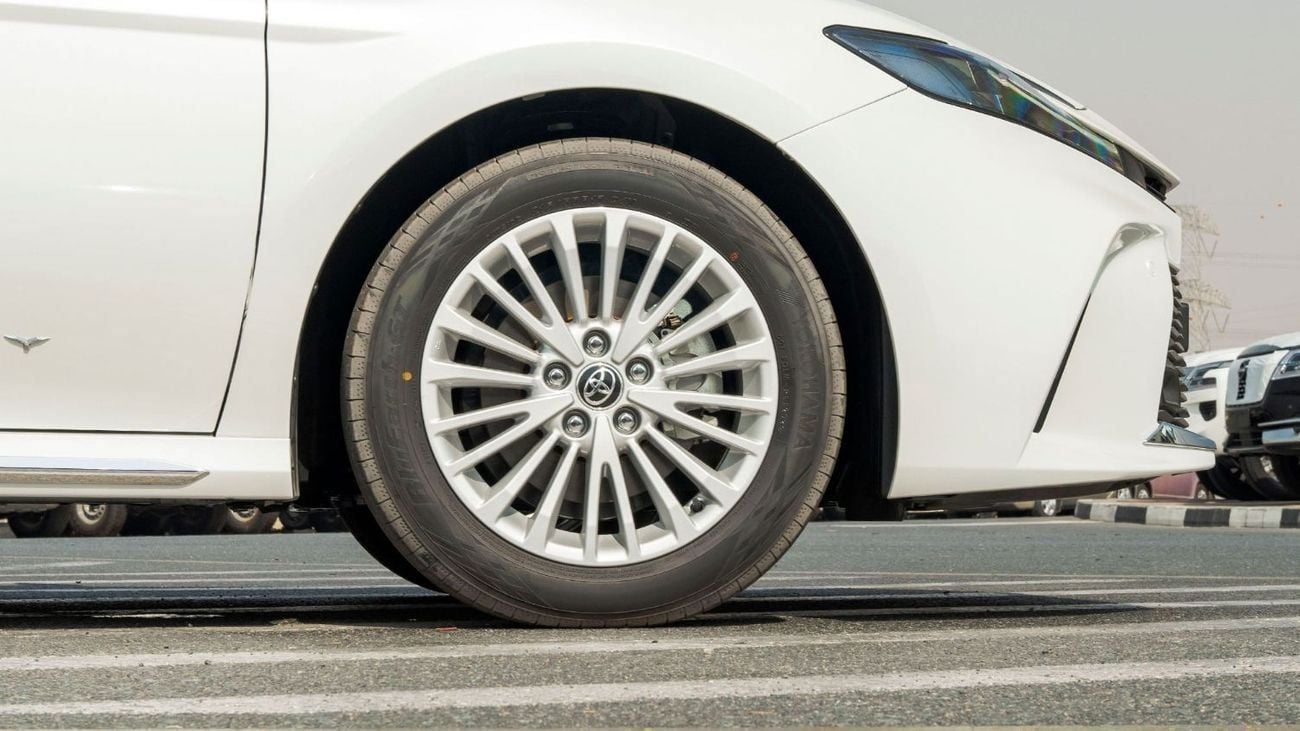 تويوتا كامري 2026 Toyota Camry LE facelift 2.5L Petrol AT with Sunroof - GCC (Export price)