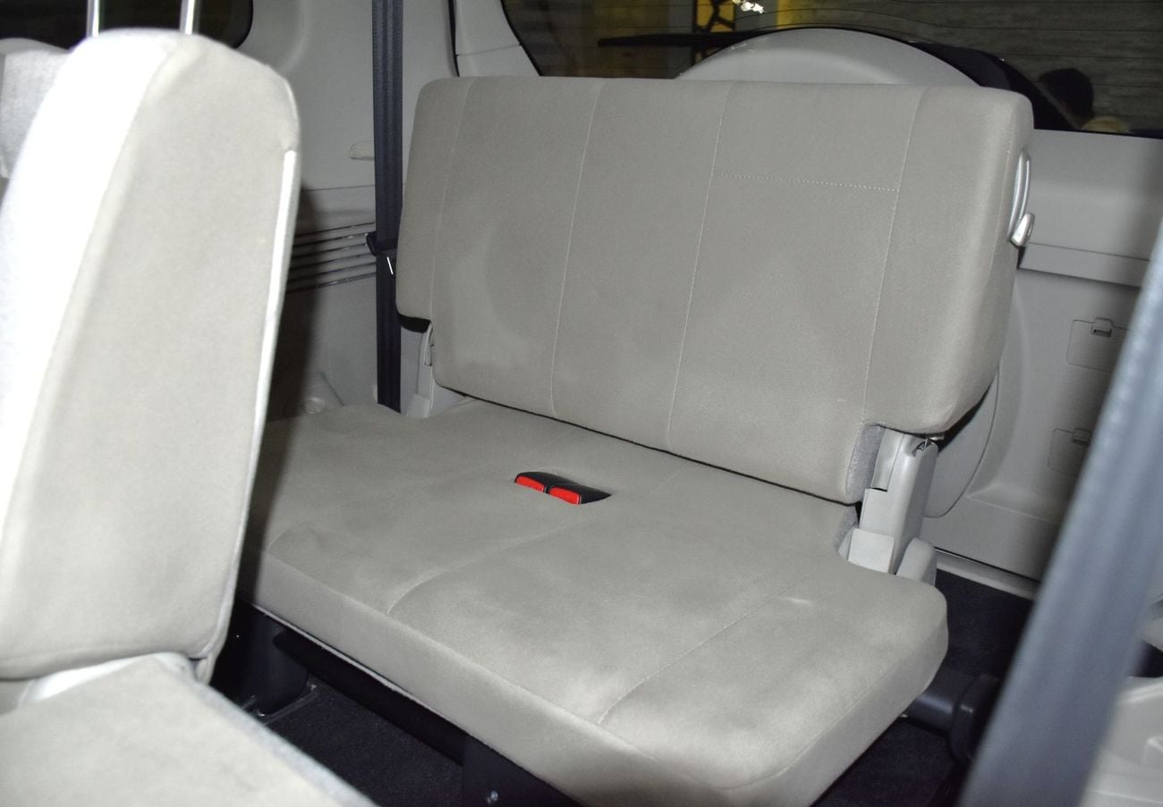 Mitsubishi Pajero GLS MIDLINE EXCELLENT DEAL for our Mitsubishi Pajero GLS ( 2019 Model ) in White Color GCC Specs