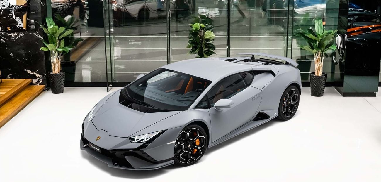 Lamborghini Huracan 5.2L V10 Naturally Aspirated Engine