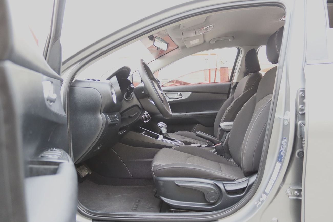 Kia Cerato EX 1.6L KIA CERATO - 2024 - GCC -1.6L- Accident-free - Excellent condition Inside and outside