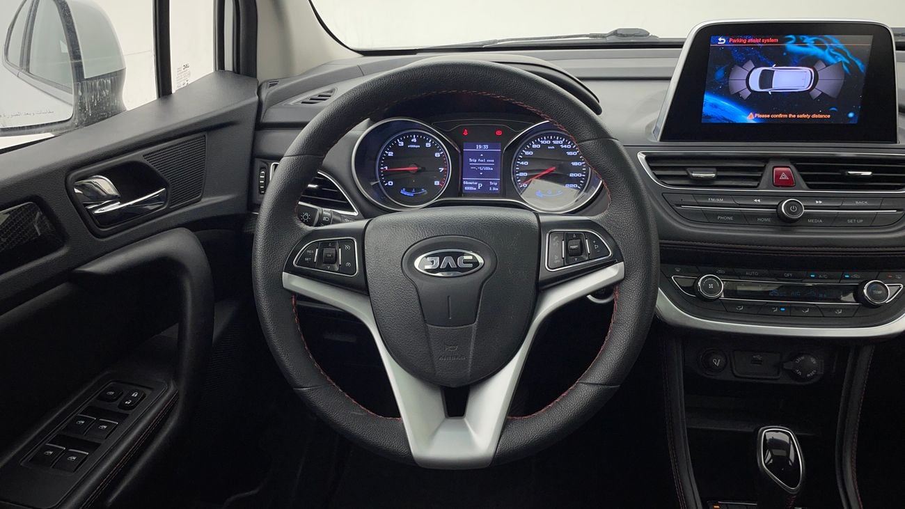 جاك S3 Plus LUXURY 1.6 | بدون دفعة مقدمة | اختبار القيادة في المنزل