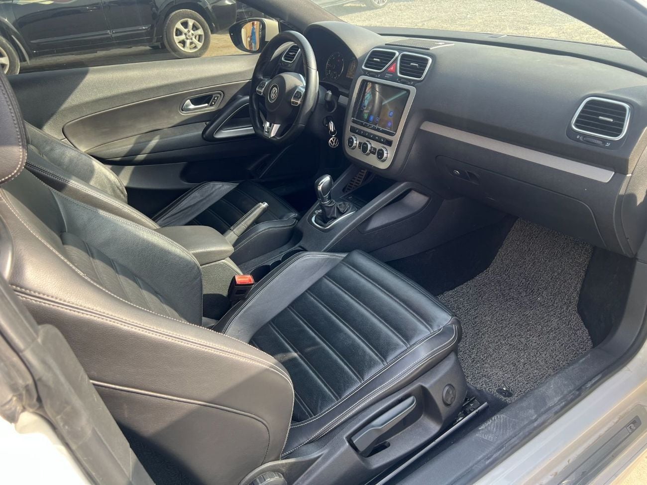 Volkswagen Scirocco Volkswagen Scirocco 2014 – Diesel – V4 – Korean Specs | Excellent Condition
