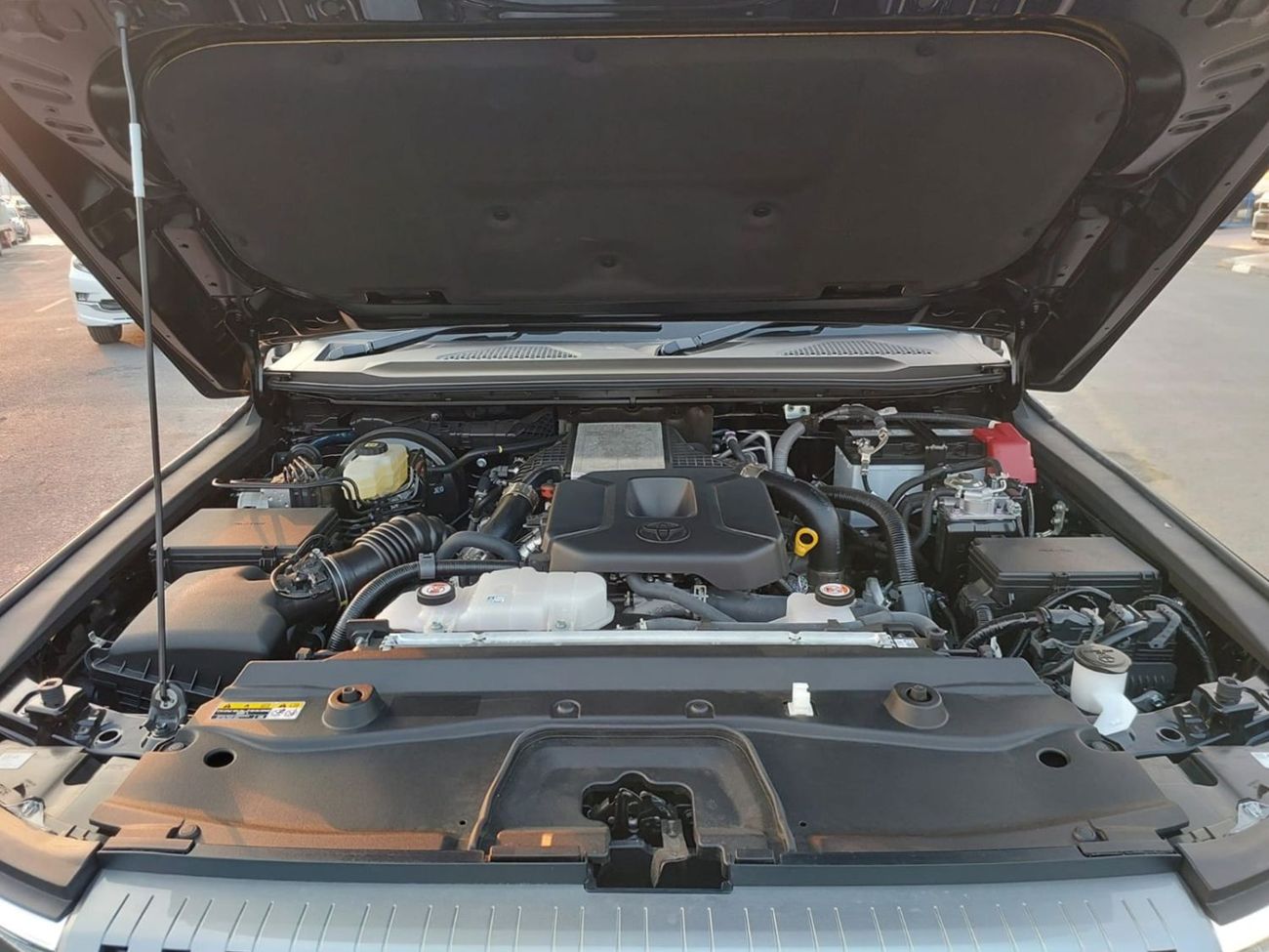 Toyota Land Cruiser TOYOTA LAND CRUISER SUV RHD 2025 MODEL 2.8 L DIESEL AUTOMATIC(PM22050)