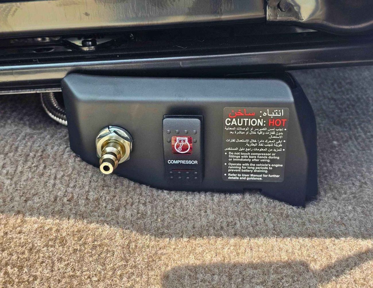 Toyota Land Cruiser 70 LC76 LX/2.8L DIESEL V4 A/T/LETAHER SEATS/DVD,CAMERA/ (CODE#HT76ZS)