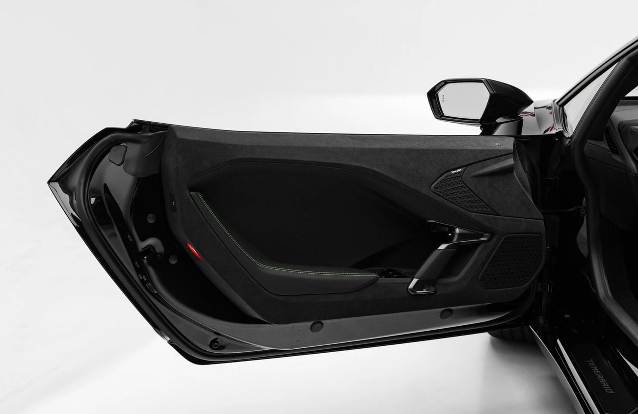 Lamborghini Temerario 4.0L V8 Twin-Turbo Engine + eMotors