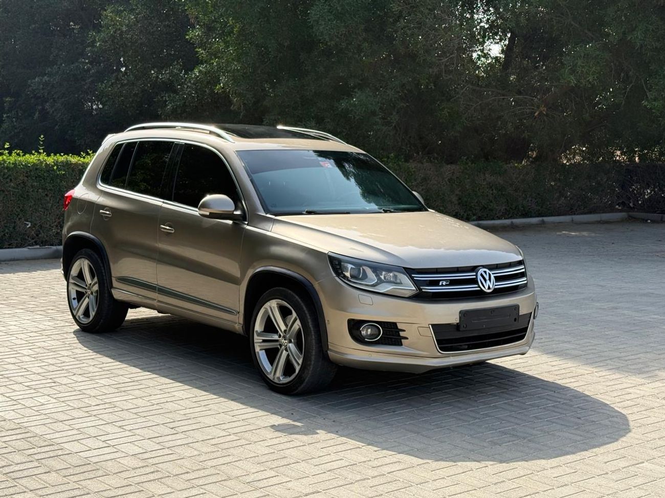 Volkswagen Tiguan 2.0 TSI R-Line