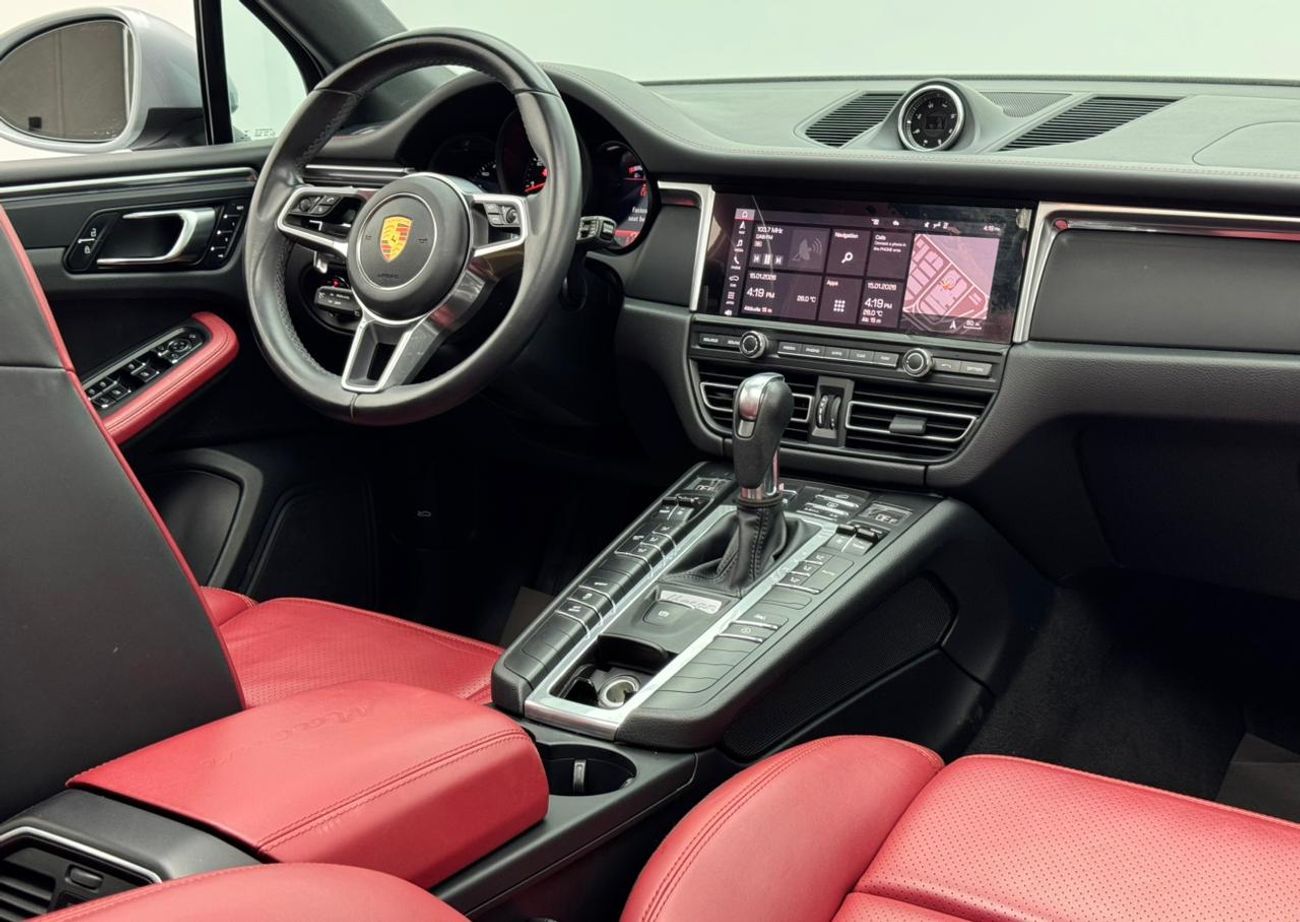 Porsche Macan Std 2.0L (252 HP) 2021 Porsche Macan, Full Service History, 1 Year Warranty, Excellent Condition, GC