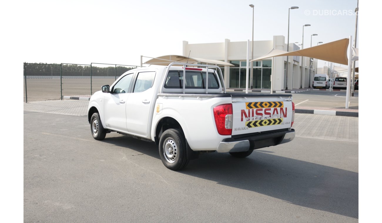 Nissan Navara NISSAN NAVARA SE 4X4 DUAL CANIN PICKUO