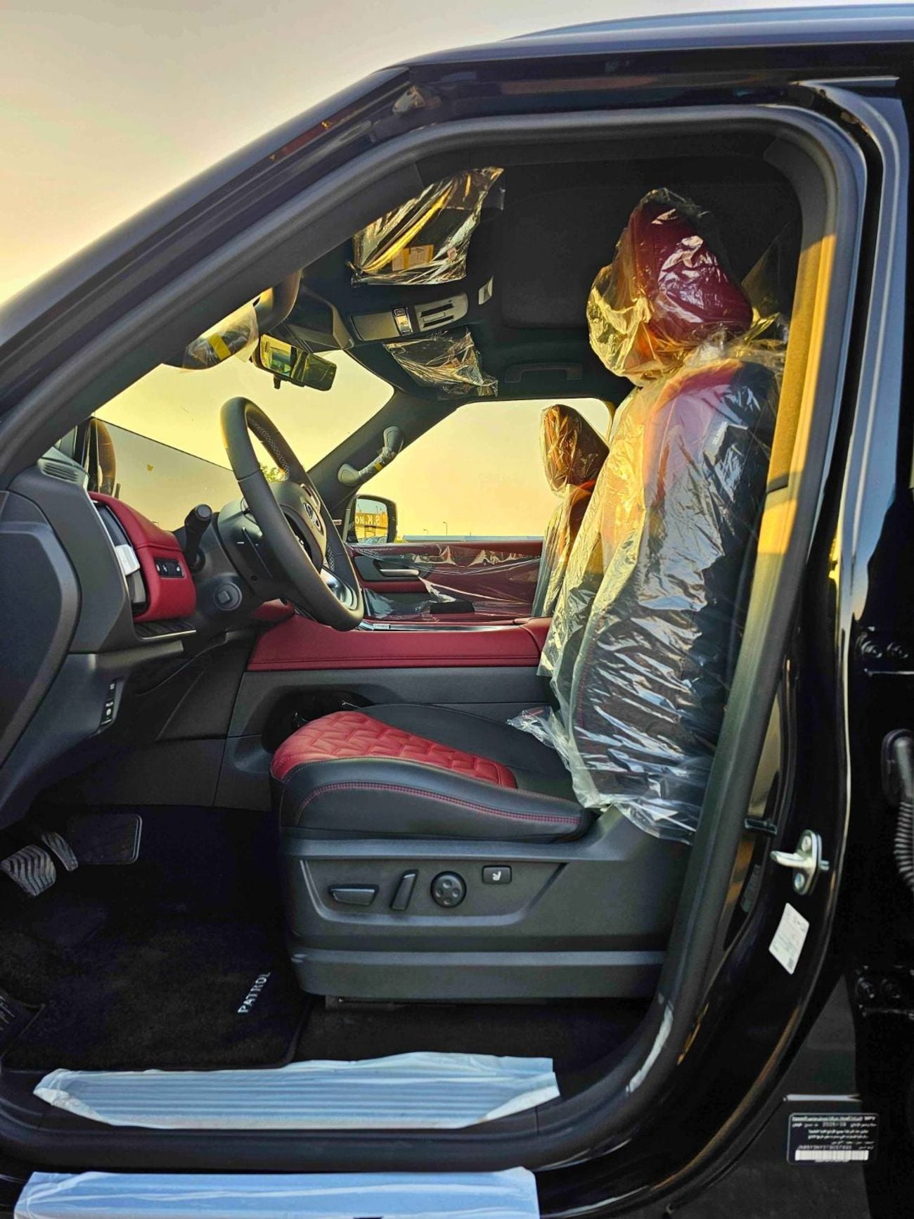 نيسان باترول SE PLATINUM /3.8L V6 /LEATHER WITH PWR SEATS/PANORAMIC ROOF/360*CAMERA/FULL OPTION (CODE#SE PLATINUM