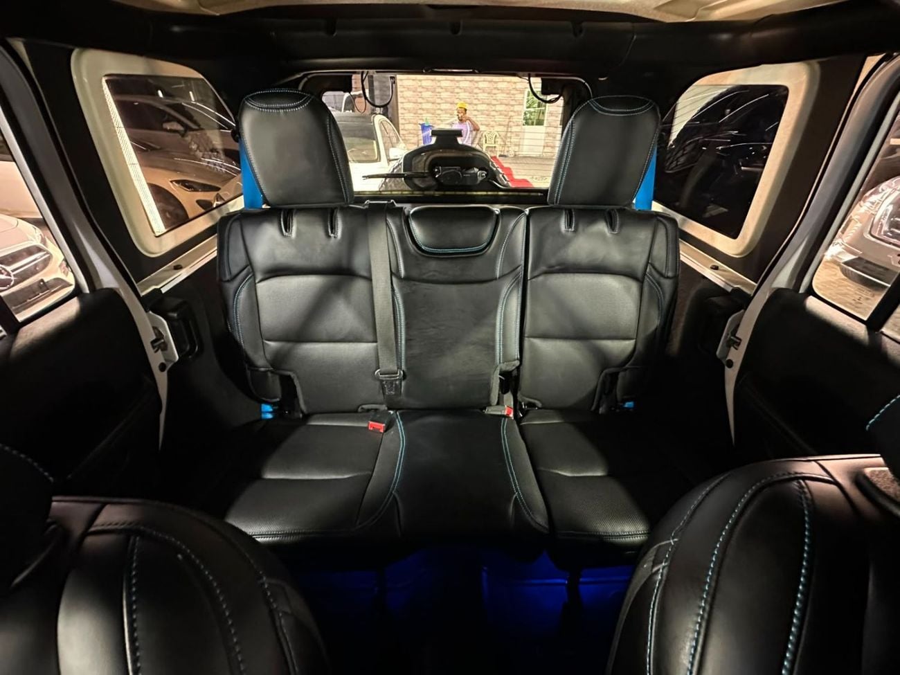 Jeep Wrangler Unlimited SAHARA