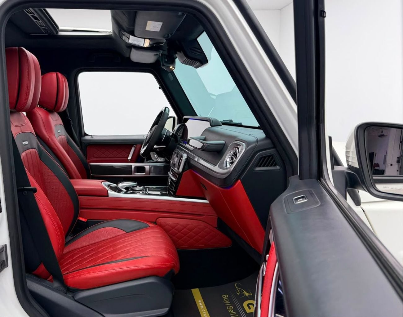 Mercedes Benz G63 AMG STD 2019 Mercedes-Benz G63 AMG ,Warranty ,Full Mercedes Service History ,GCC