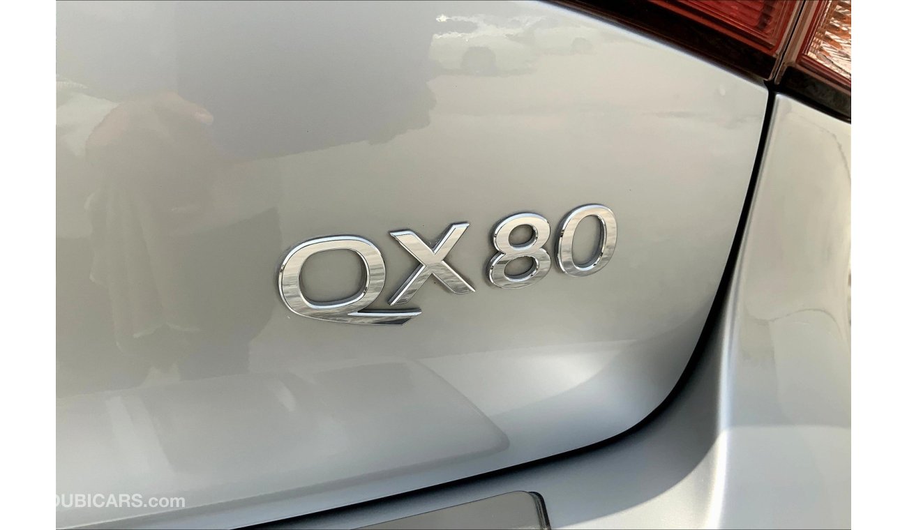 إنفينيتي QX80 Luxury (8 seater)