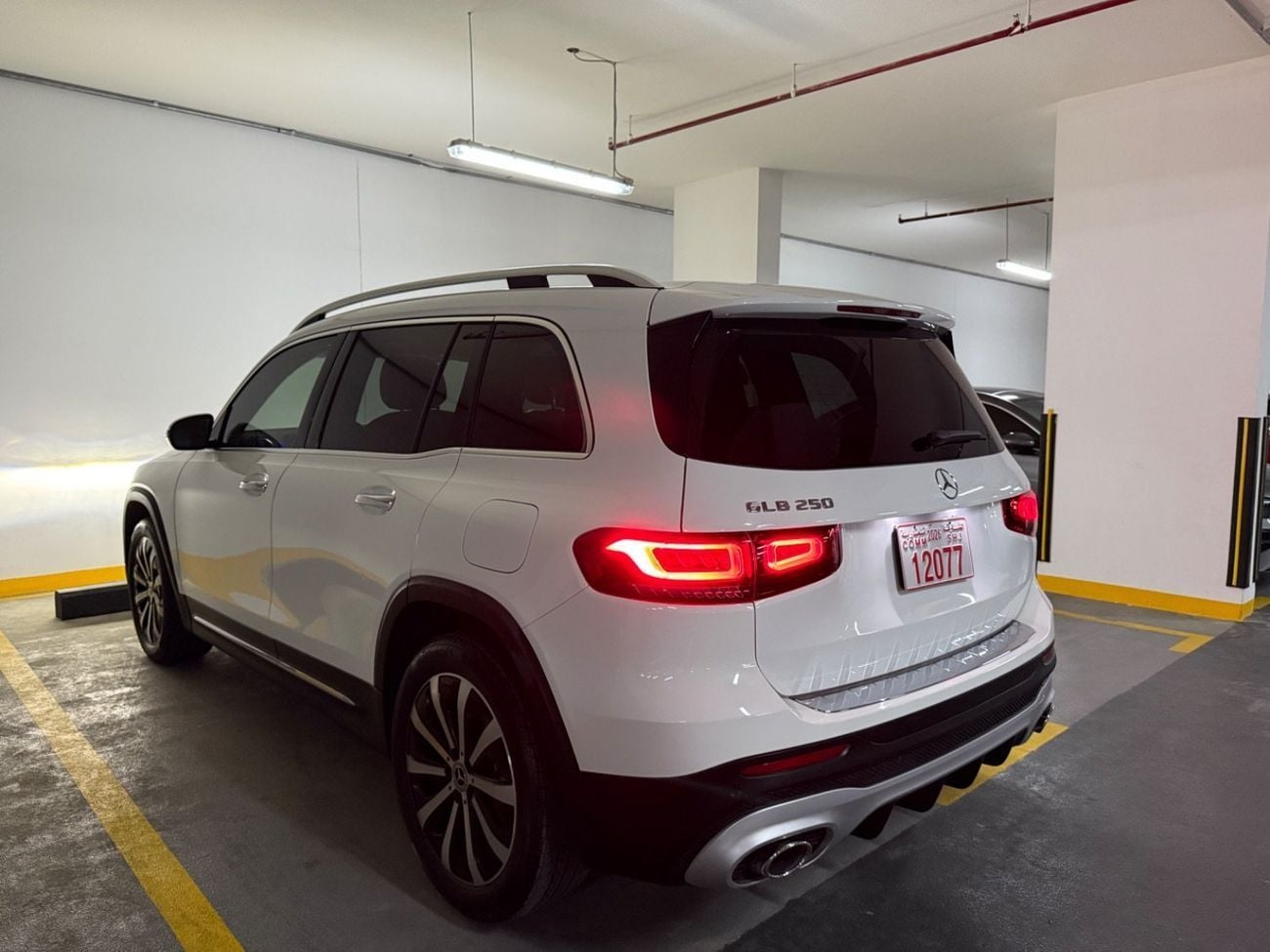 Mercedes Benz GLB250 4MATIC Premium 2.0L (5 Seater)