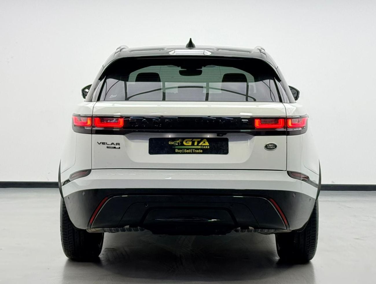 لاند روفر رينج روفر فيلار 2020 Range Rover Velar P250 SE Dynamic, Warranty, Fully Loaded, Excellent Condition, GCC