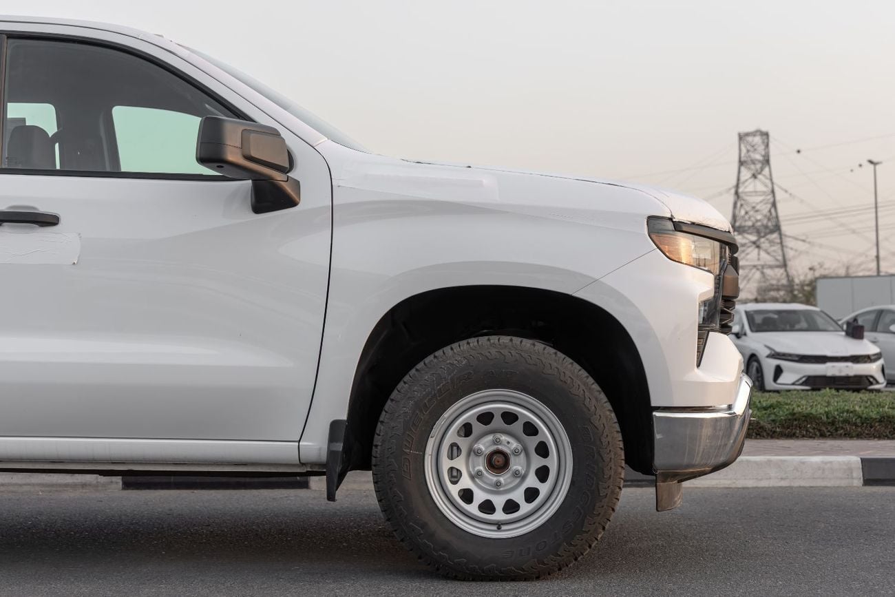 Chevrolet Silverado 2500 CREW/CAB CHEVROLET SILVERADO | V8 5.3L | 4WD | GCC | 2025  (Export)