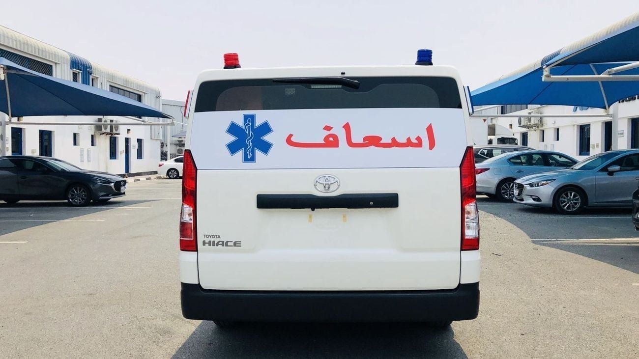 تويوتا هاياس GLS Standard Roof Ambulance V6 3.5L Petrol Brand New
