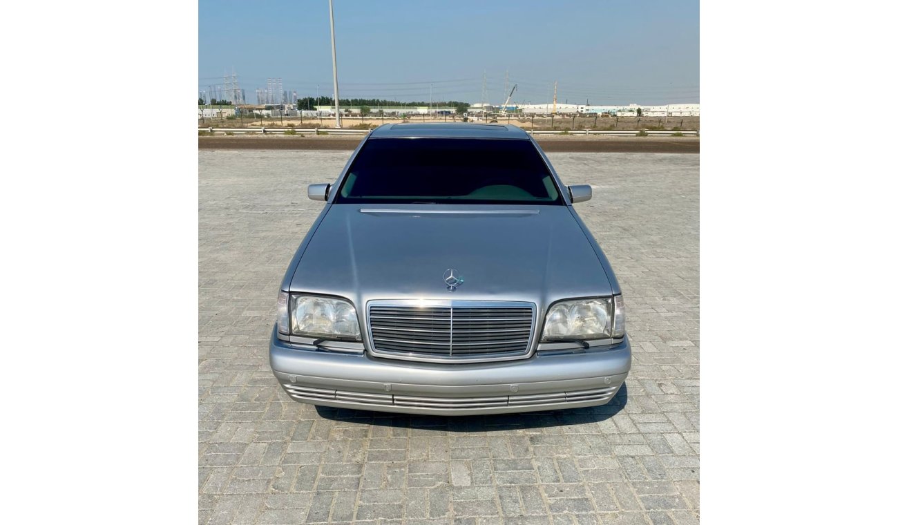 Mercedes-Benz S 320 Good condition car GCC