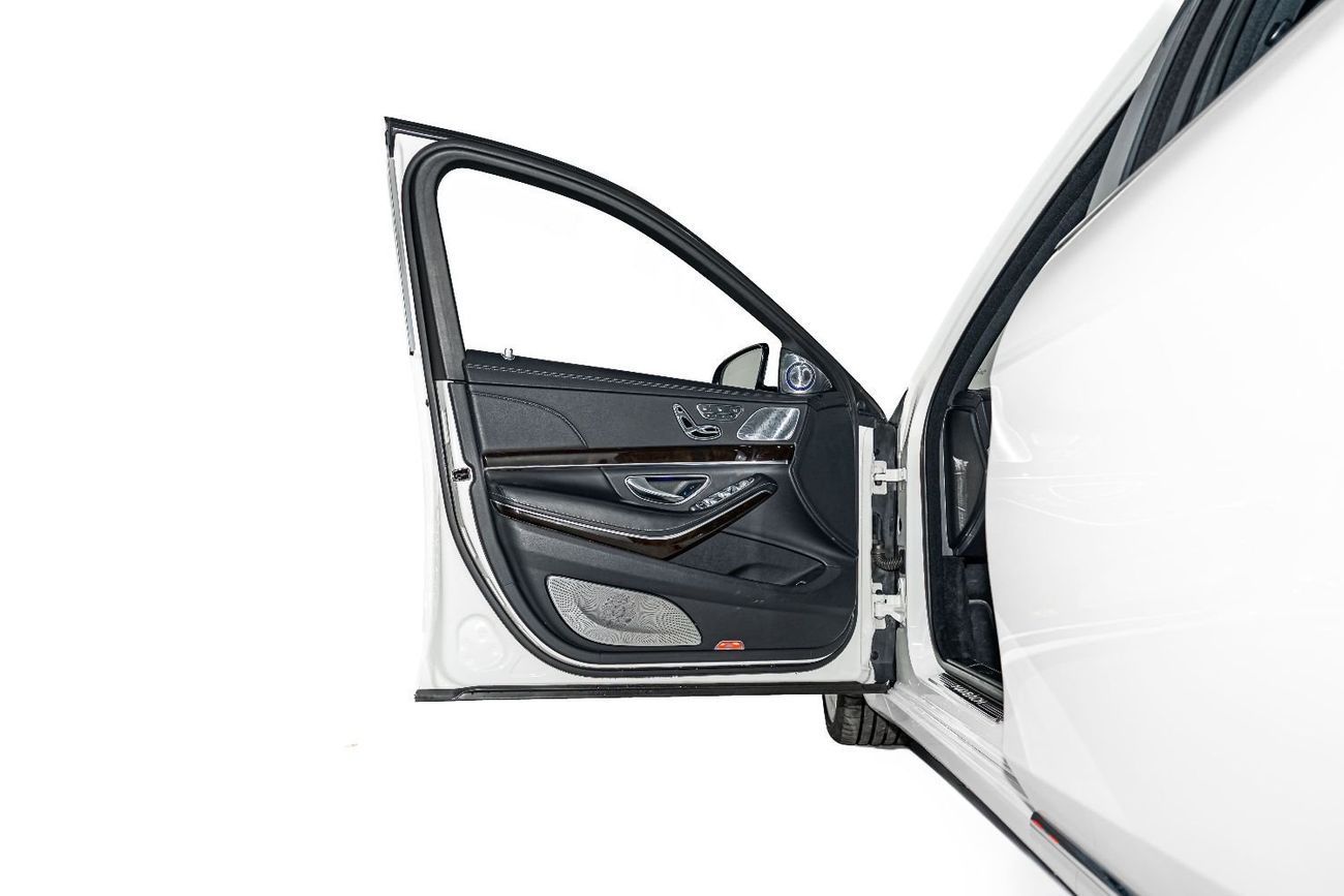 Mercedes Maybach S560 Maybach 2019 S560 MAYBACH | EXTENDED WHEELBASE | FULL OPTIONS | EXCELLENT CONDITION |